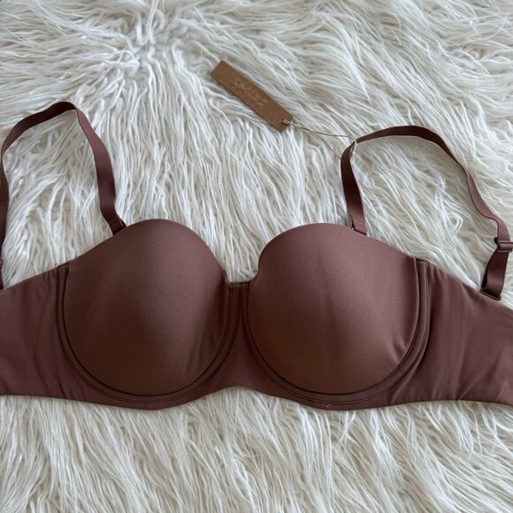 Skims Fits Everybody Strapless Bra Jasper Size 32DDD - Picture 3 of 8
